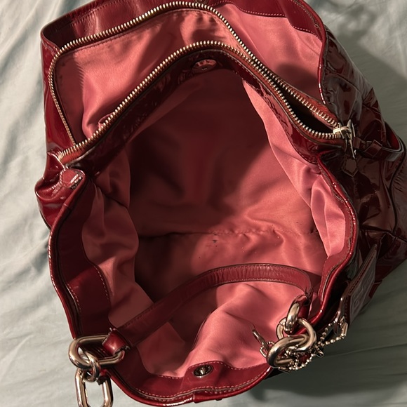 Patent Leather red used coach bag some wear scratches.Still nice,pouches in it. - Picture 6 of 16